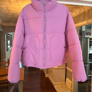 NWT PrettyLittleThing Cropped Pink Puffer Coat. Size 8